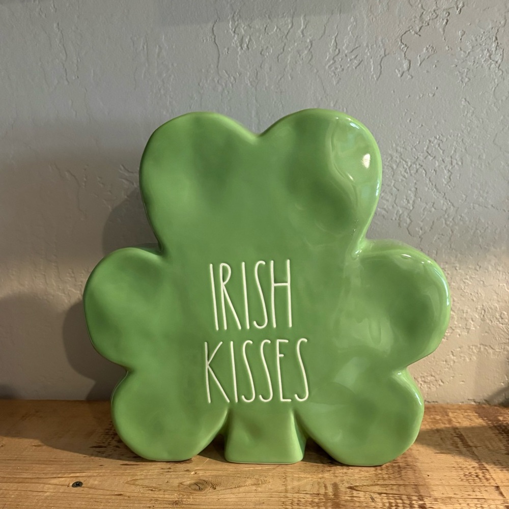 Rae Dunn Green Shamrock  Decor (Rare)